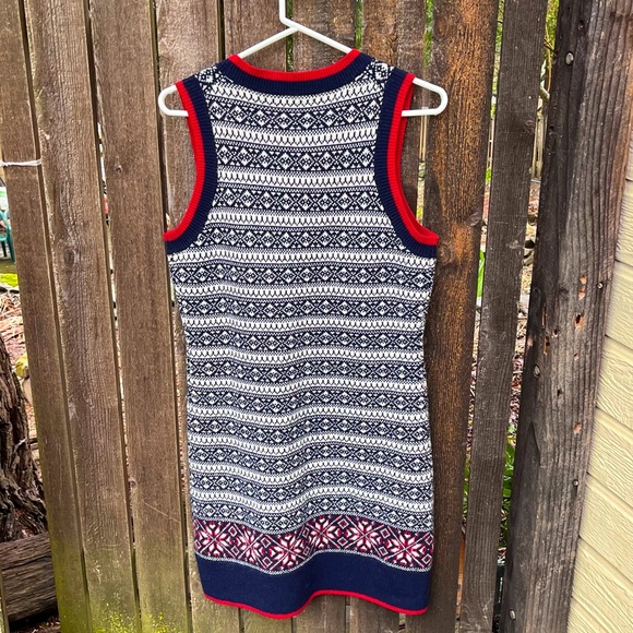 Brooks Brothers 100% Lambs Wool Fair Isle Sweater Vest Dress NWOT Sz S - Picture 2 of 12